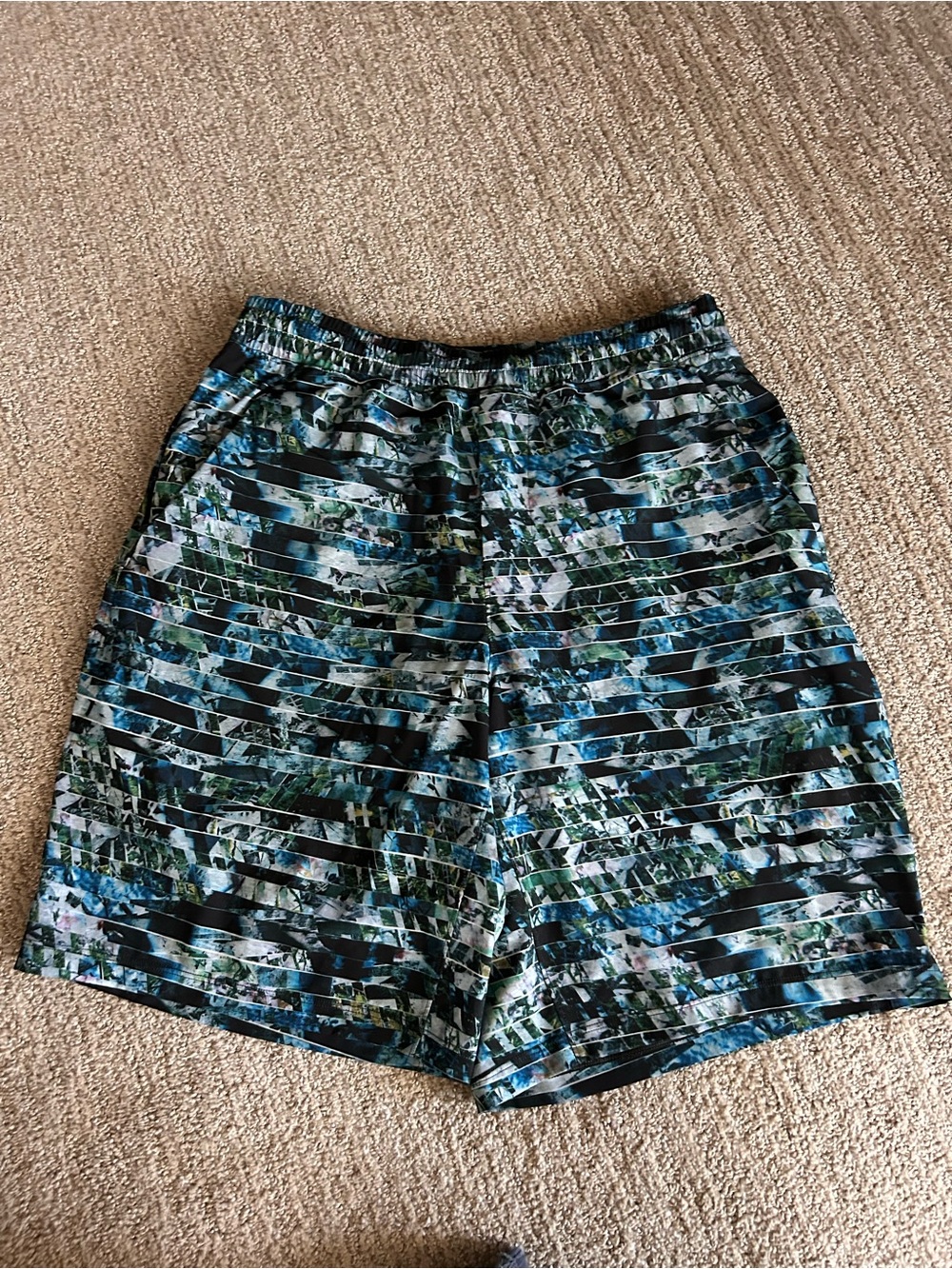 Lululemon special edition Men's Active Shorts in Blue Green Print